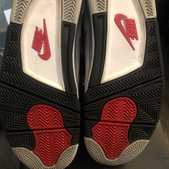 Air Jordan 4 Retro OG - Picture 4 of 4